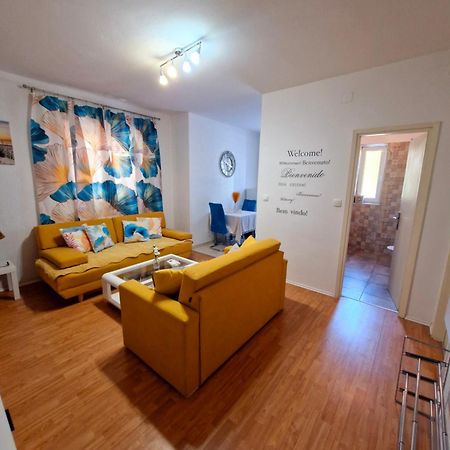 Apartment Lidija Krk Town Esterno foto