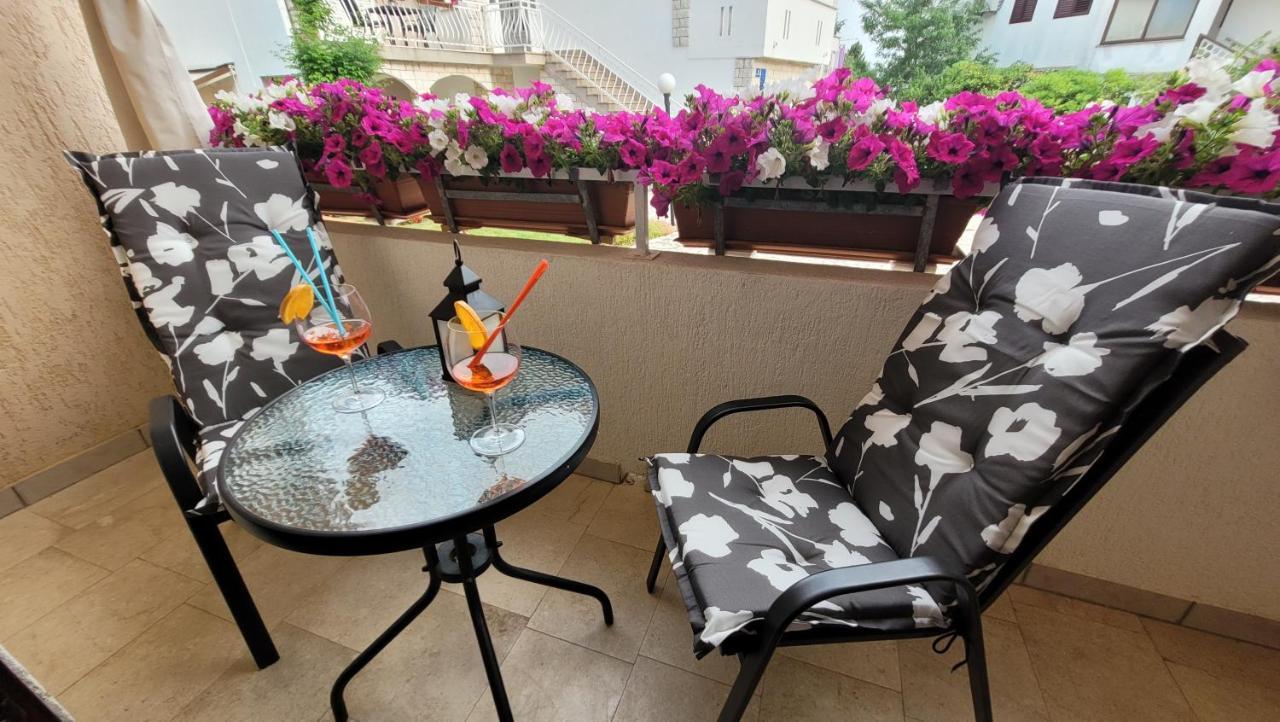 Apartment Lidija Krk Town Esterno foto