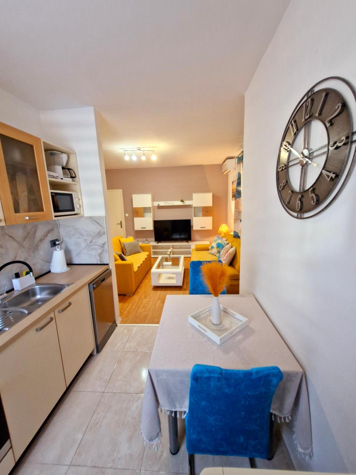 Apartment Lidija Krk Town Esterno foto